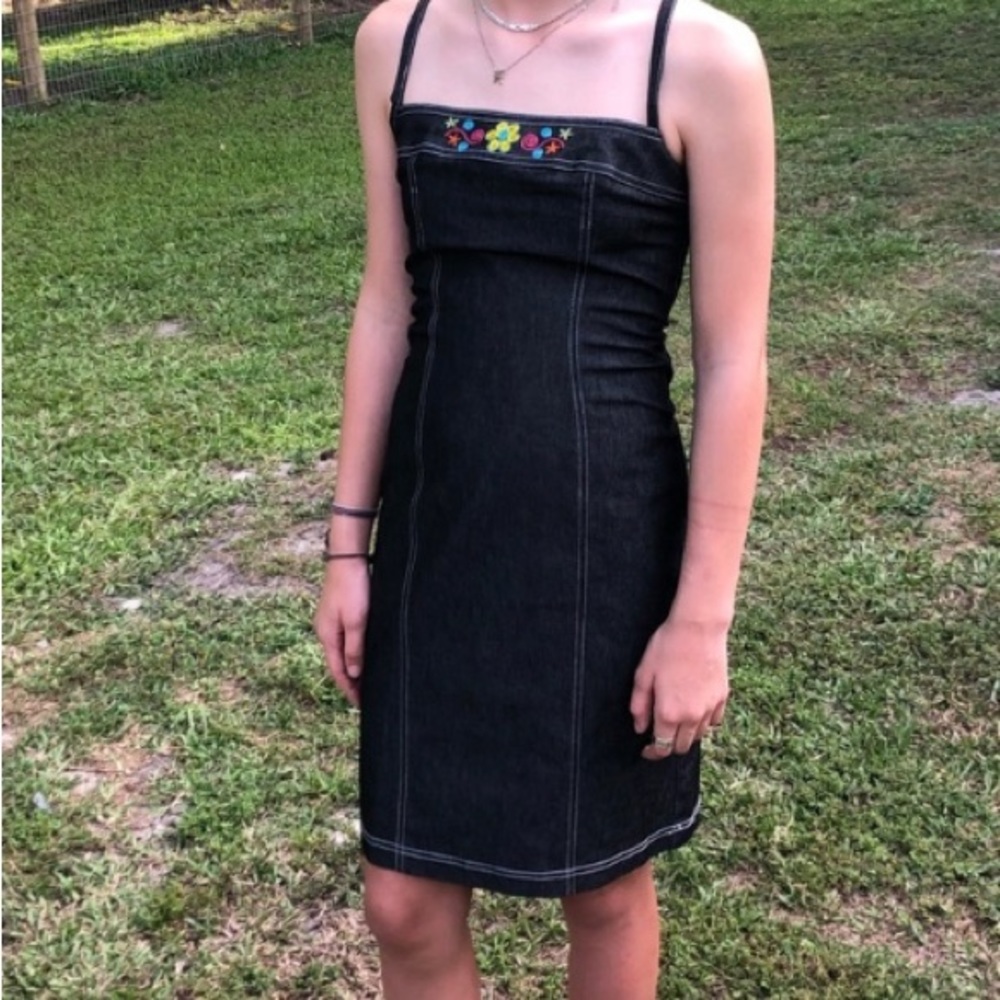 NWT Guess  black denim halter dress juniors 5 new frontier denim embroidered